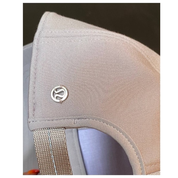 Lululemon Light Grey Baller Hat Baseball Cap - Picture 6 of 6